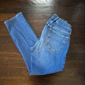 GAP Cropped Maternity Jeans size 26/2